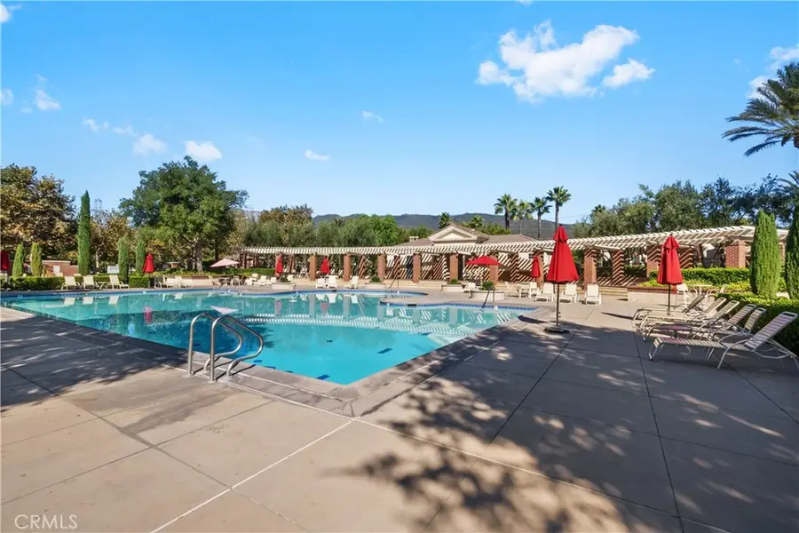 5604 Altamura Way #10, Fontana, CA 92336 - #3