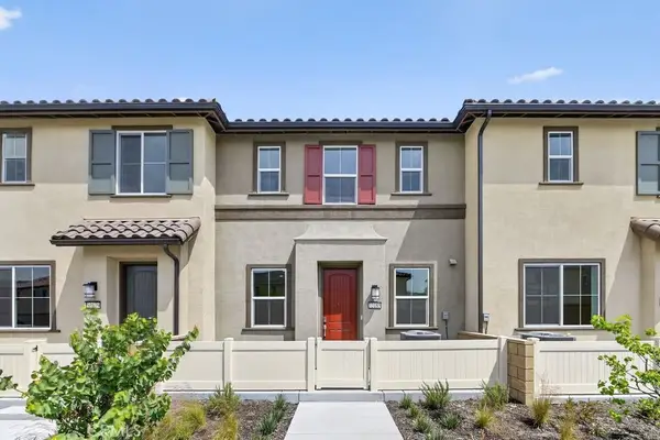 33185 Opal Glass Drive, French Valley, CA 92596
