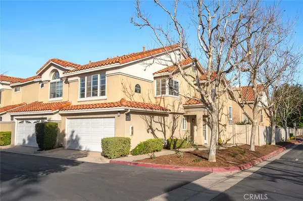 1111 Portofino Court #101, Corona, CA 92881