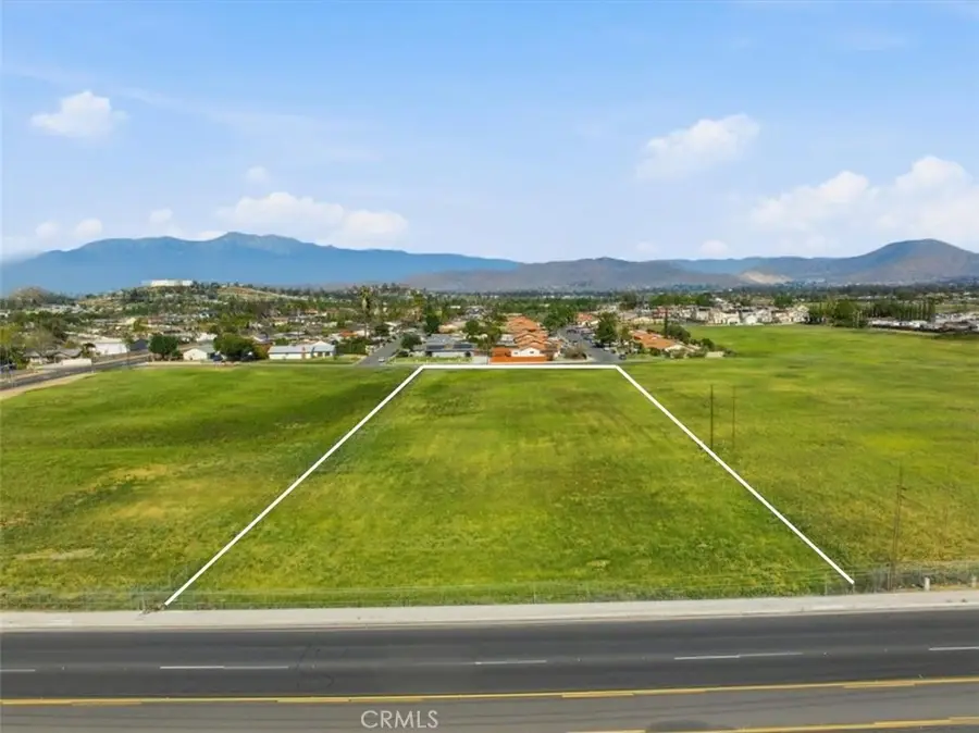 9131 Limonite, Jurupa Valley, CA 92509 - #2