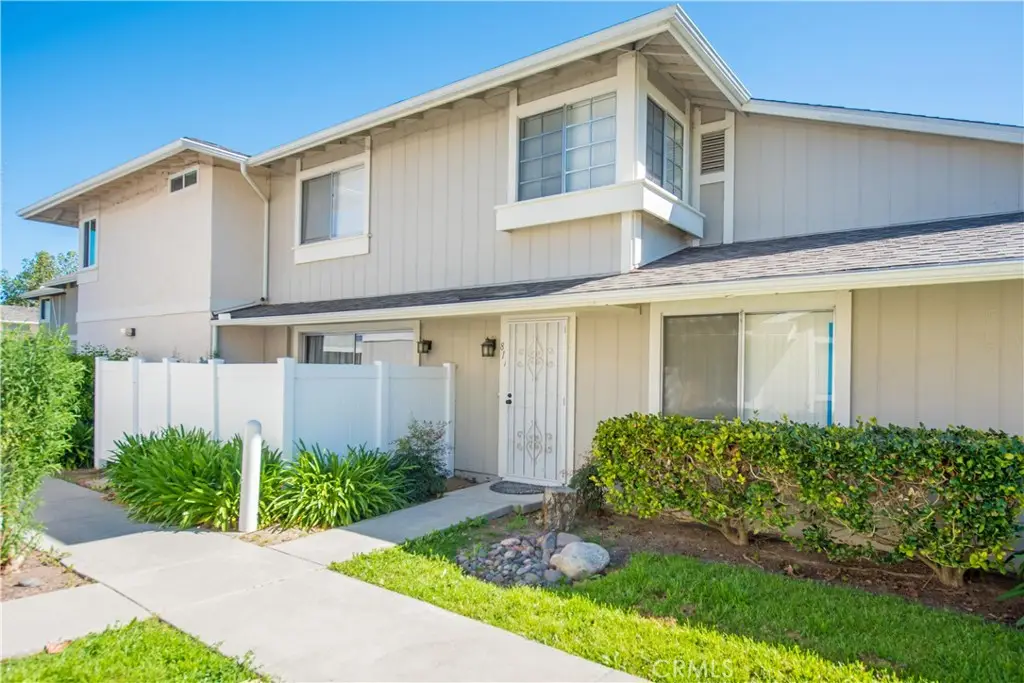 811 Pillar Point Way, Oceanside, CA 92058 - #1