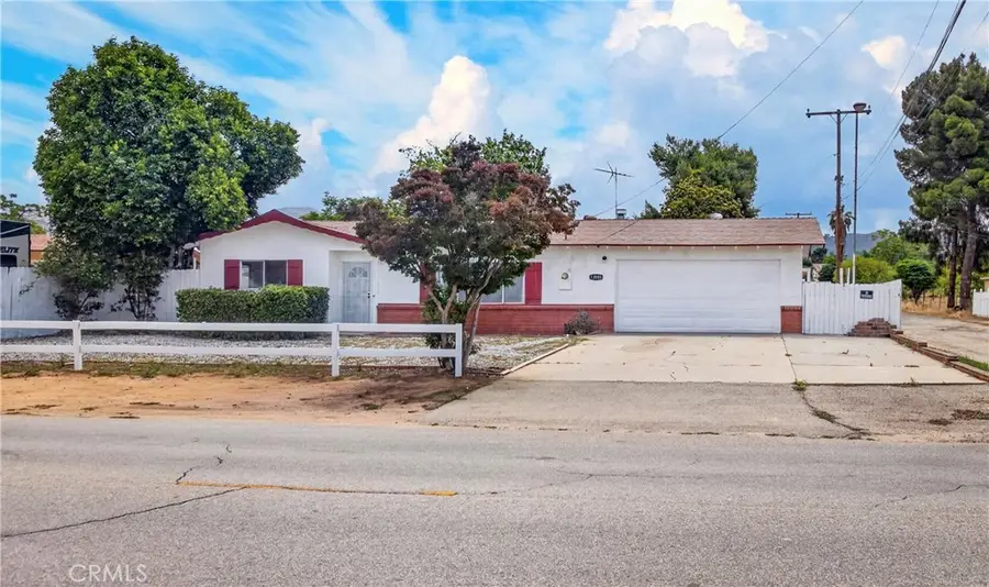 13555 3rd, Yucaipa, CA 92399 - #3