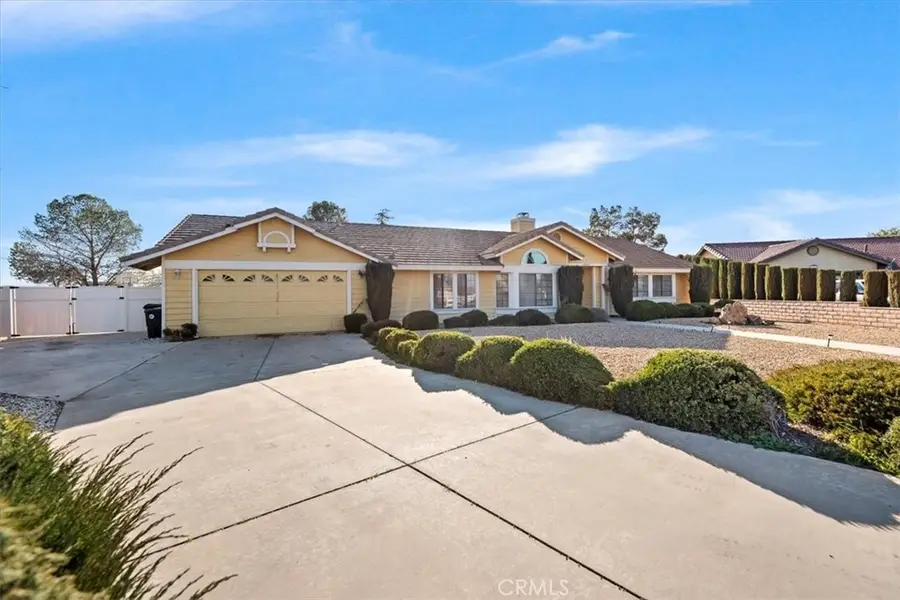 19185 Cochise, Apple Valley, CA 92308 - #3