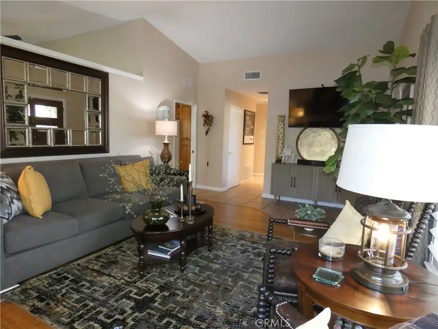 1032 Ardmore Circle, Redlands, CA 92374 - #3