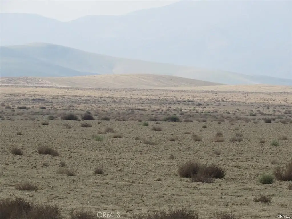 0 043-470-13-00-8, Lost Hills, CA 93249 - #1