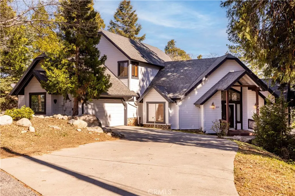 229 Shasta, Lake Arrowhead, CA 92352 - #1