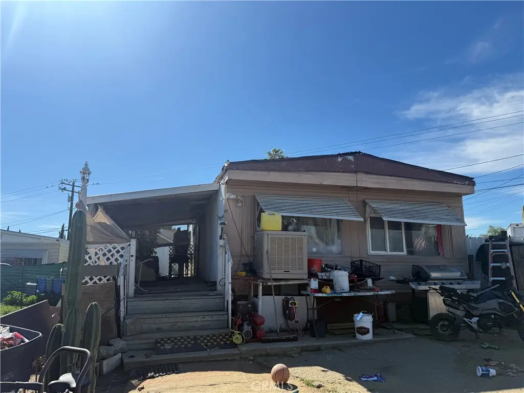 548 Bond, Perris, CA 92570 - #1