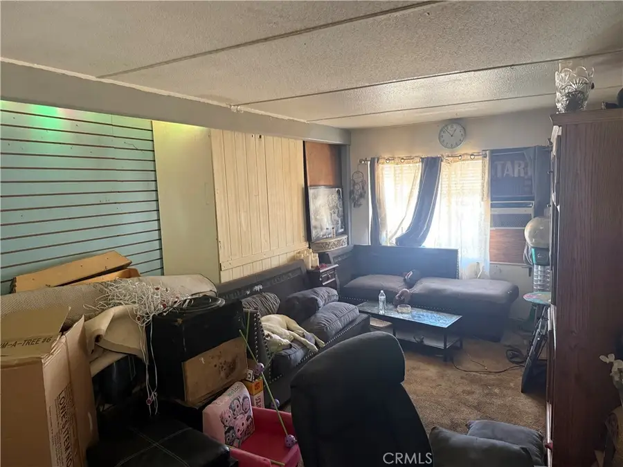 548 Bond, Perris, CA 92570 - #3