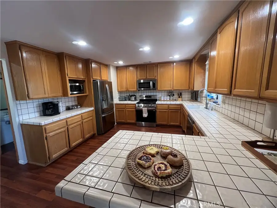 385 Wylerhorn, Crestline, CA 92325 - #2