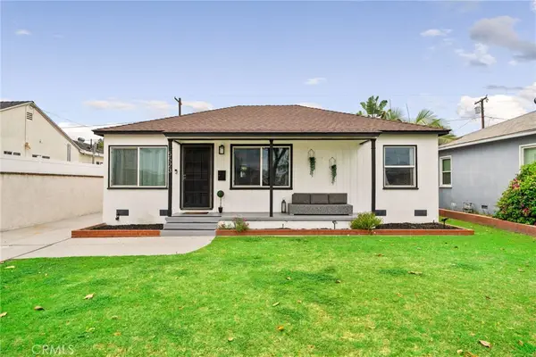 5523 Lakewood Boulevard, Lakewood, CA 90712