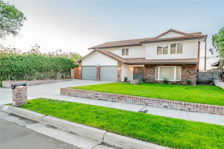 705 Dover, San Bernardino, CA 92407 - #2