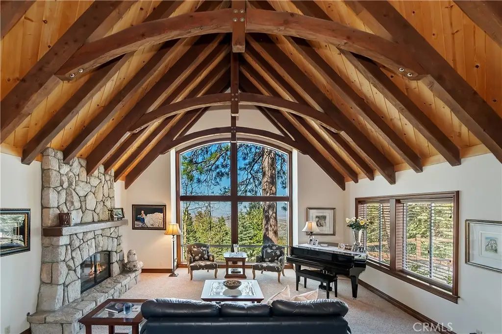 26071 Walnut Hills, Lake Arrowhead, CA 92352 - #1