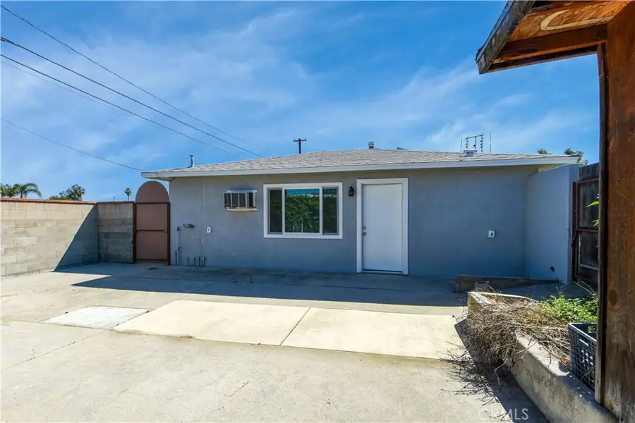 911 W 10th, Corona, CA 92882 - #2
