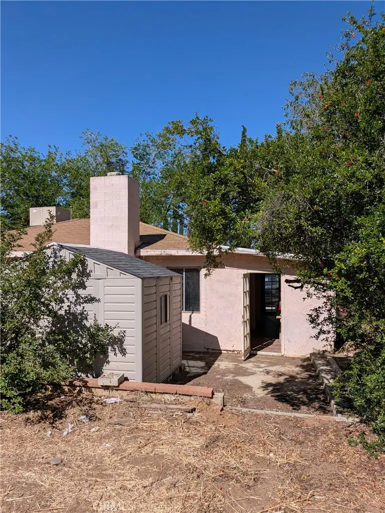 2112 W Westward Ave, Banning, CA 92220 - #2