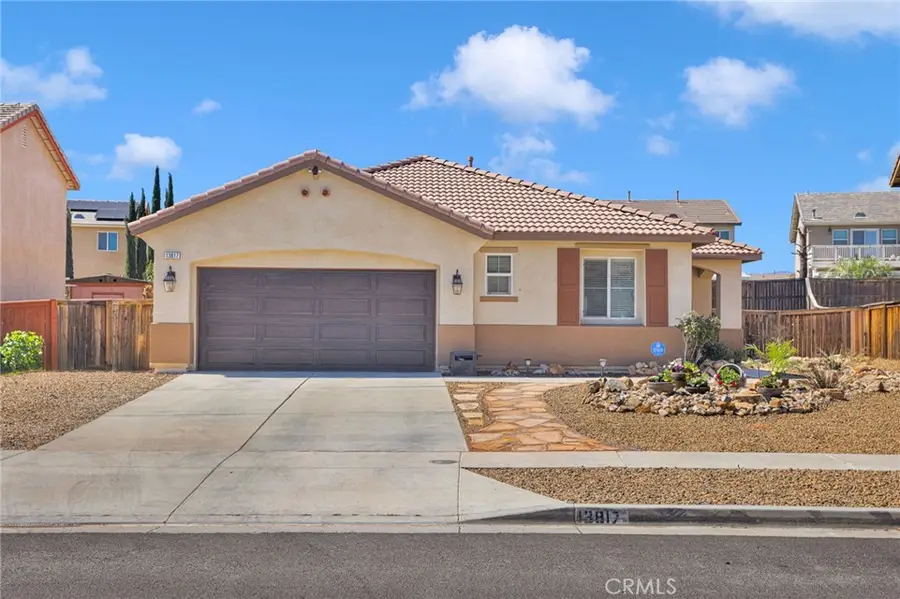 13817 Grant Way, Oak Hills, CA 92344 - #2