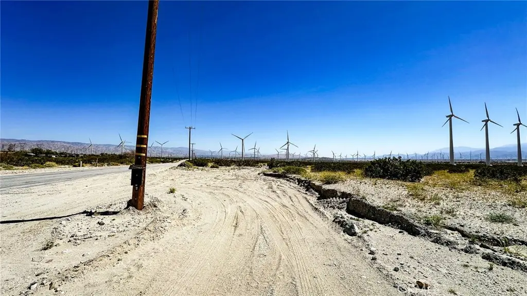 8 Dillon Road, Desert Hot Springs, CA 92240 - #1