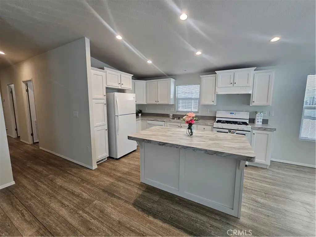 999 S Santa Fe Avenue #66, San Jacinto, CA 92583 - #1