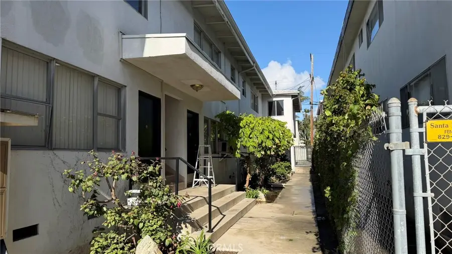 1606 Barry, Los Angeles, CA 90025 - #2