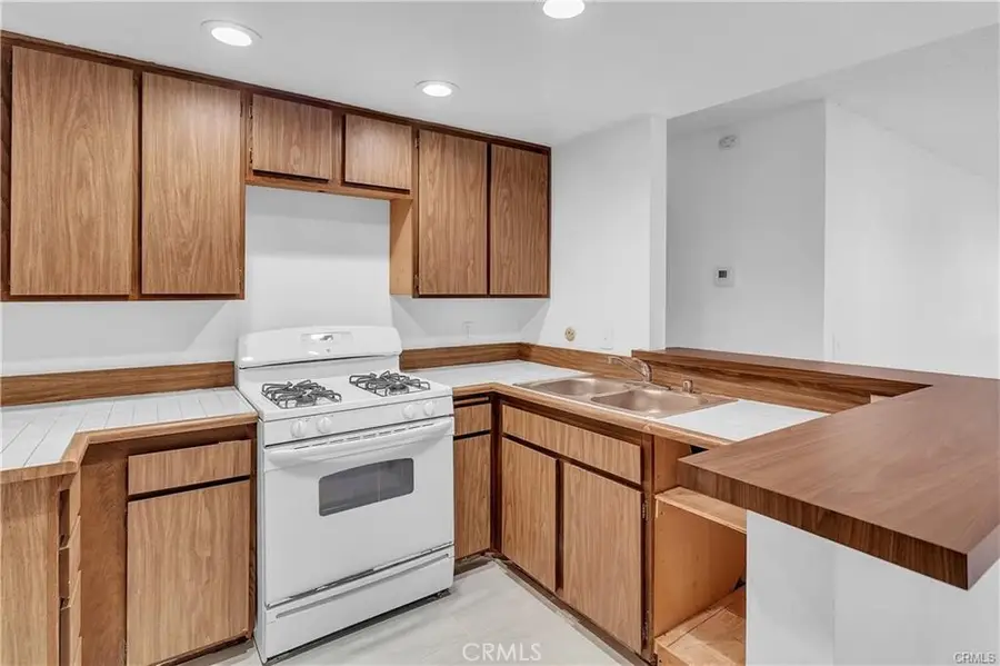 700 W 3rd, Santa Ana, CA 92701 - #3