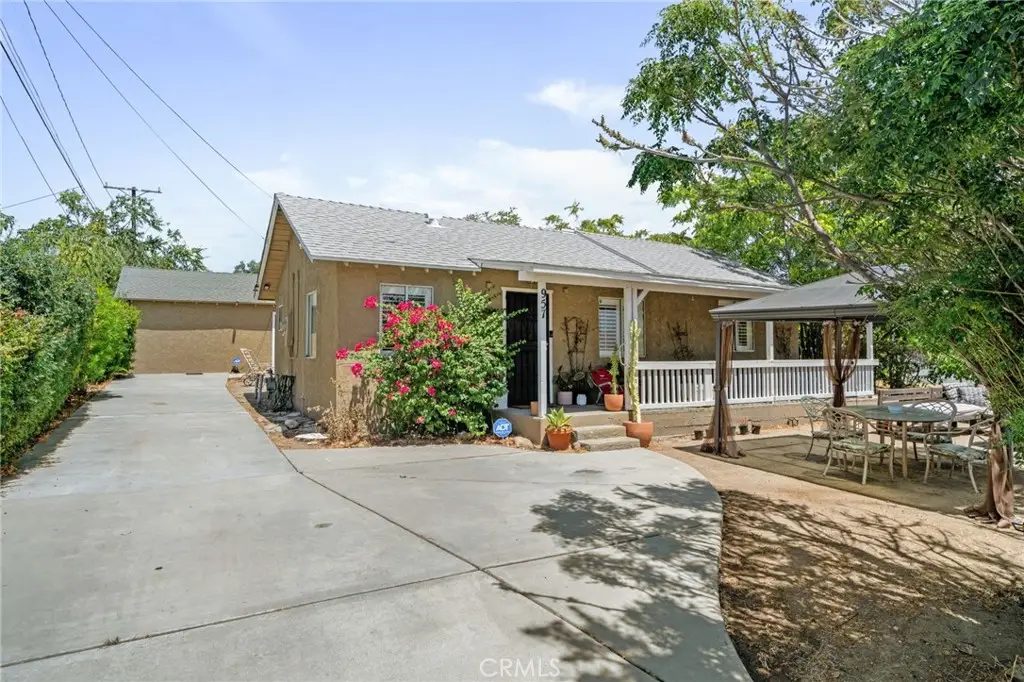 957 E George Street, Banning, CA 92220 - #1