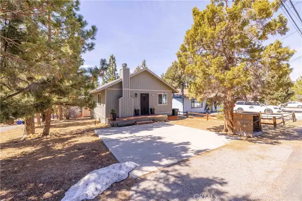 196 Sunset Lane, Sugarloaf, CA 92386