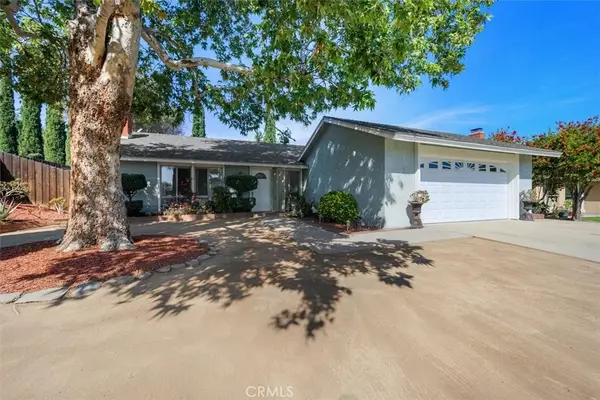 2078 Woodlawn, Corona, CA 92882