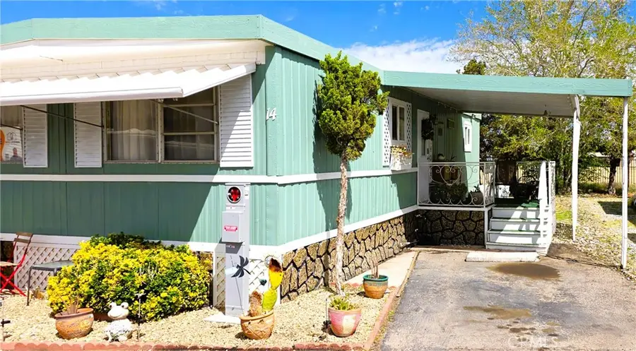 21922 Ottawa Road #14, Apple Valley, CA 92308 - #2