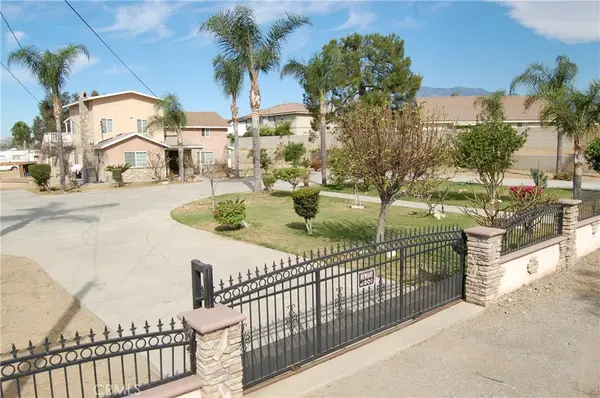 9408 Poplar Avenue, Fontana, CA 92335