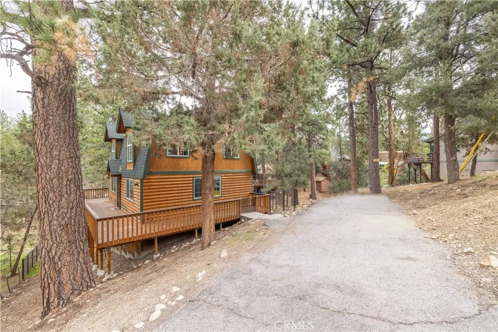 143 Santa Barbara, Sugarloaf, CA 92386 - #1