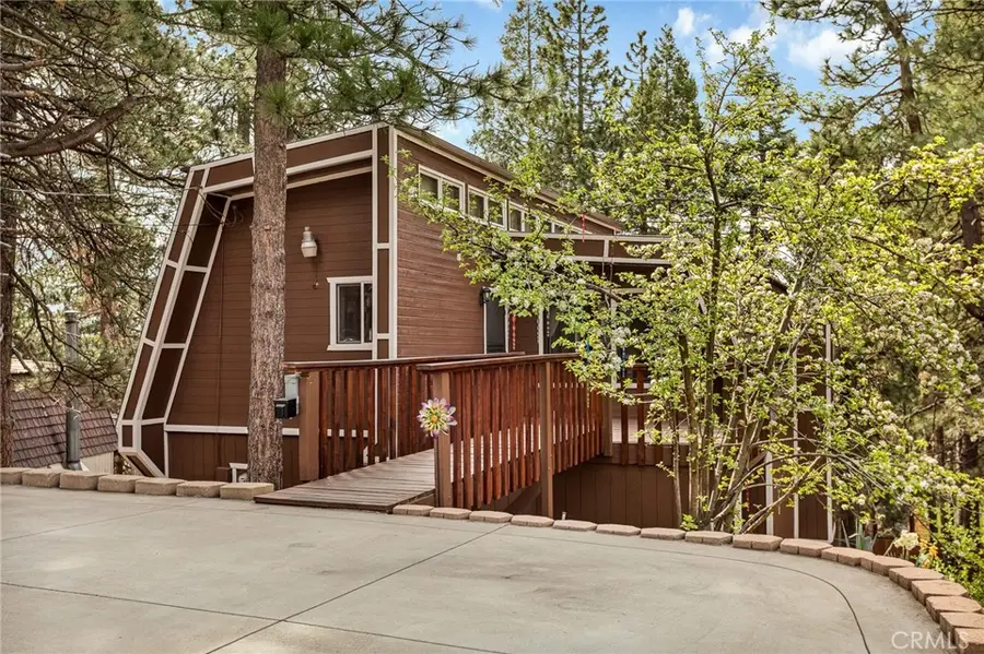 30941 Glen Oak, Running Springs, CA 92382 - #2