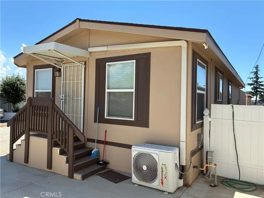 1460 E 6th Street #4, Beaumont, CA 92223 - #2
