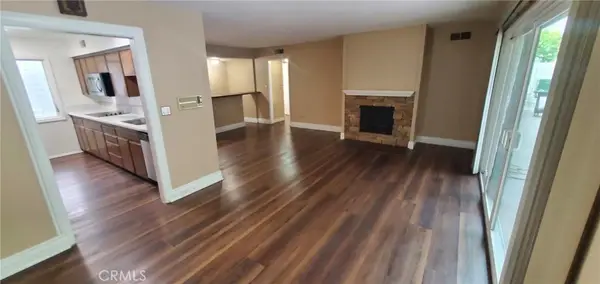 8120 Canby Ave #6, Reseda, CA 91335