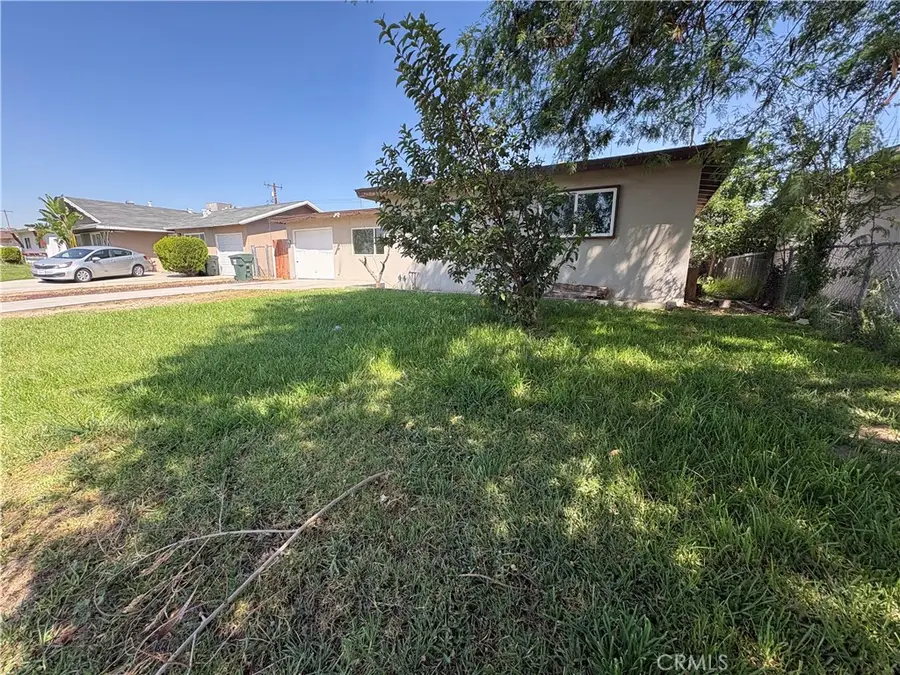 2004 W 15th, San Bernardino, CA 92411 - #3