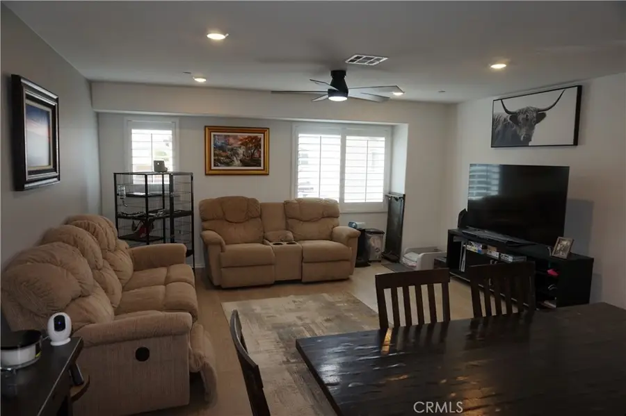 7383 Olive Grove Str., Riverside, CA 92507 - #3