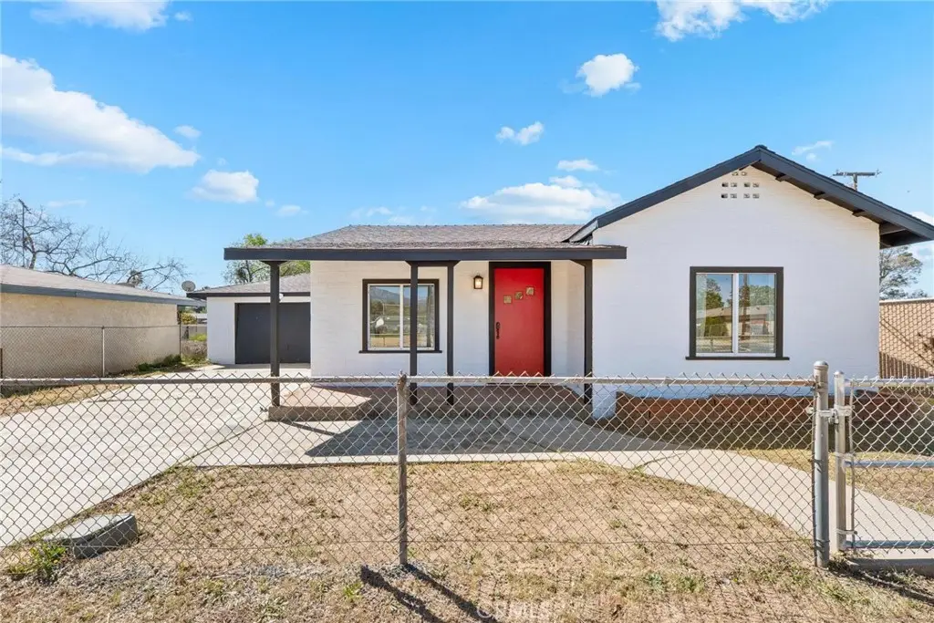 395 W 4th, Beaumont, CA 92223 - #1