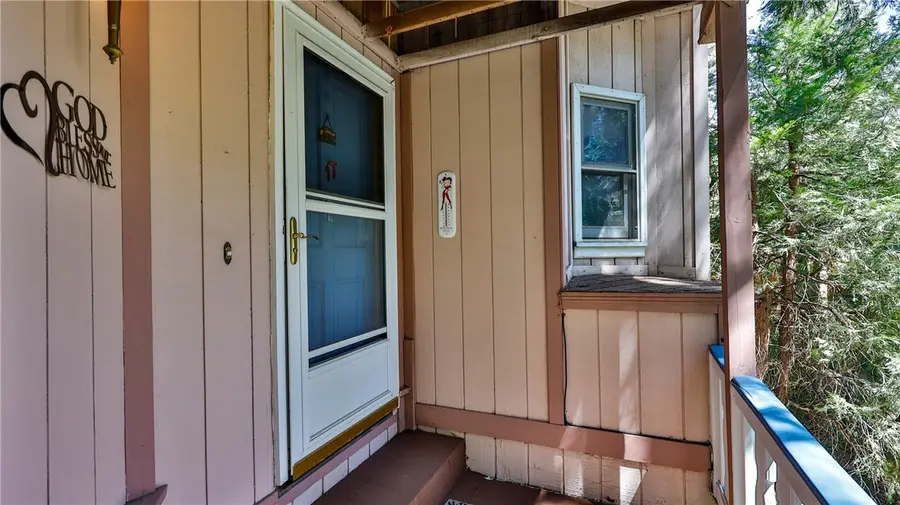 24083 Cresta Drive, Crestline, CA 92325 - #3