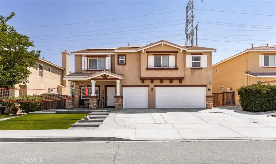 13607 Mayflower Street, Victorville, CA 92392 - #2