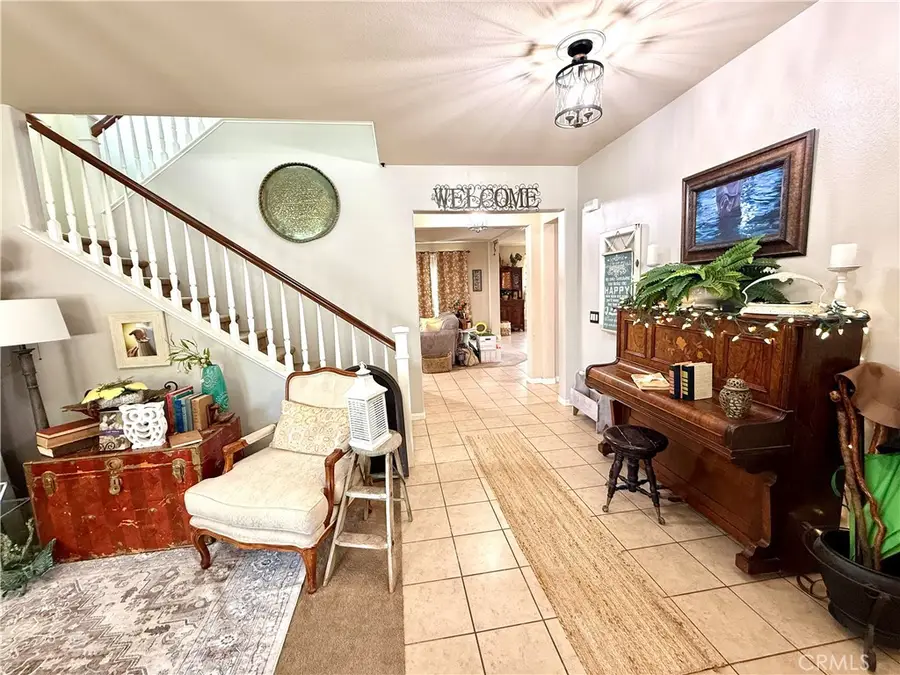 3895 American Elm Road, San Bernardino, CA 92407 - #3