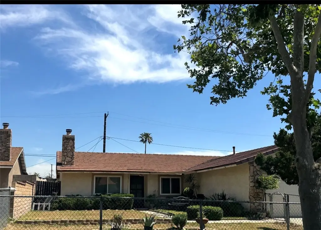 9765 Sycamore, Fontana, CA 92335 - #1