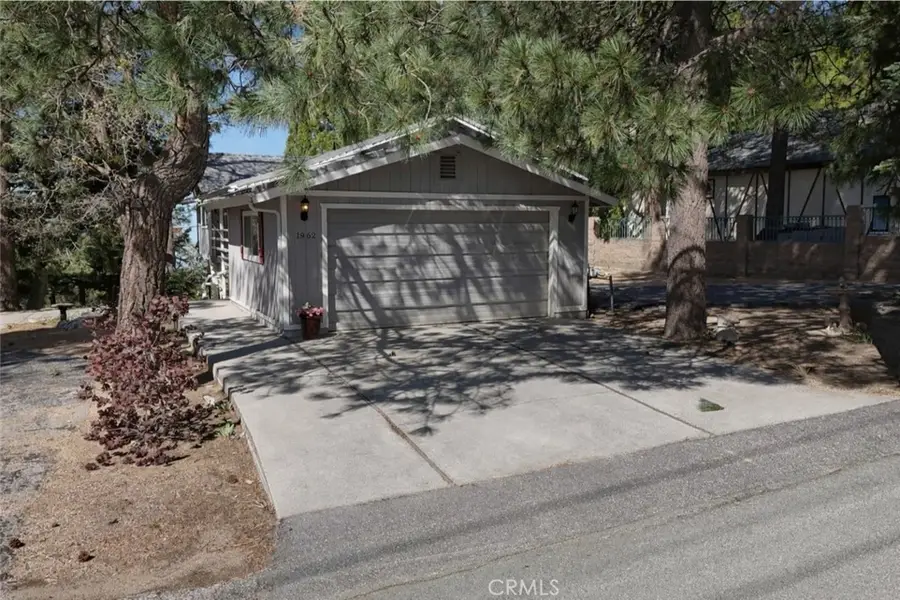 1962 Nob Hill, Running Springs, CA 92382 - #2