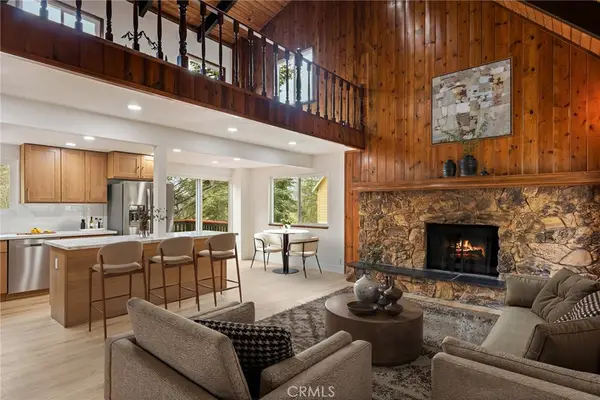 1076 Grass Valley Road, Lake Arrowhead, CA 92352