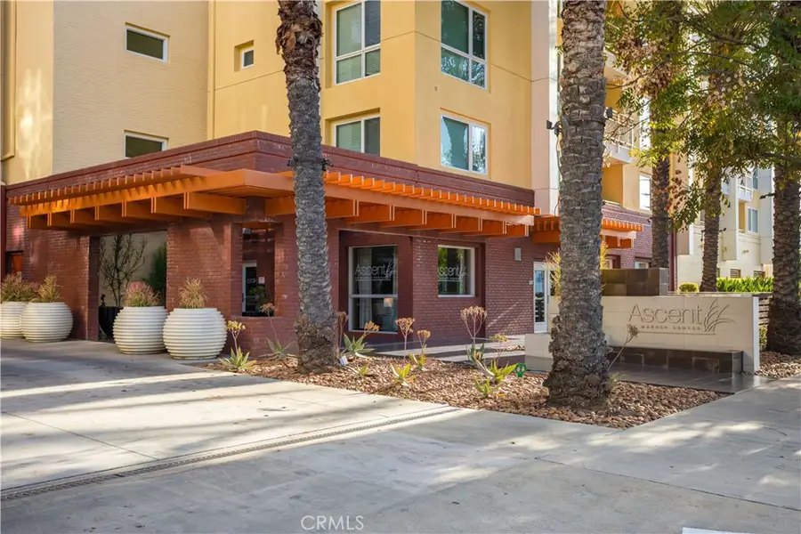 21301 Erwin #526, Woodland Hills, CA 91367 - #2