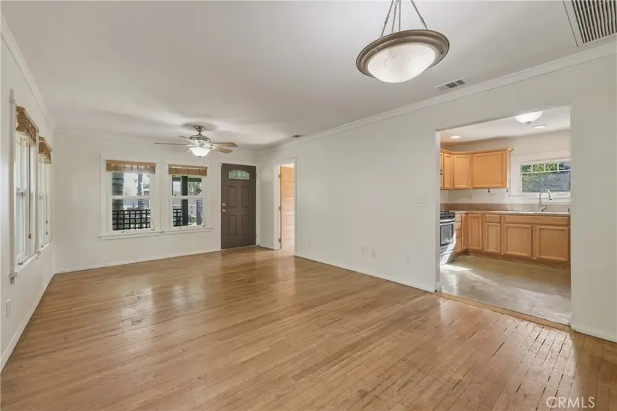 1132 E Citrus Avenue, Redlands, CA 92374 - #3