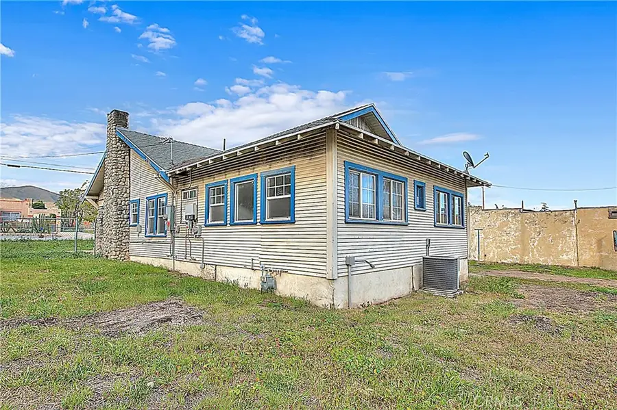 292 E George, Banning, CA 92220 - #2