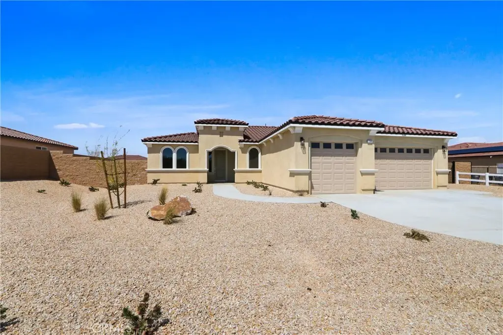 7144 Farmdale Avenue, Hesperia, CA 92345 - #1
