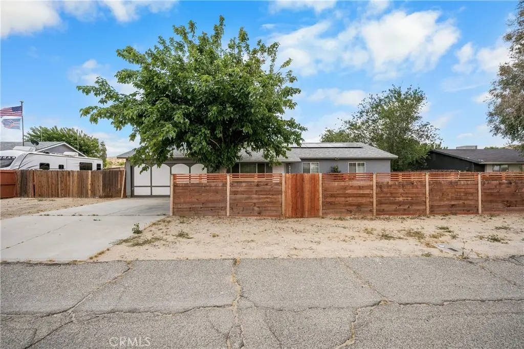 17152 Schollview Avenue, Palmdale, CA 93591 - #1