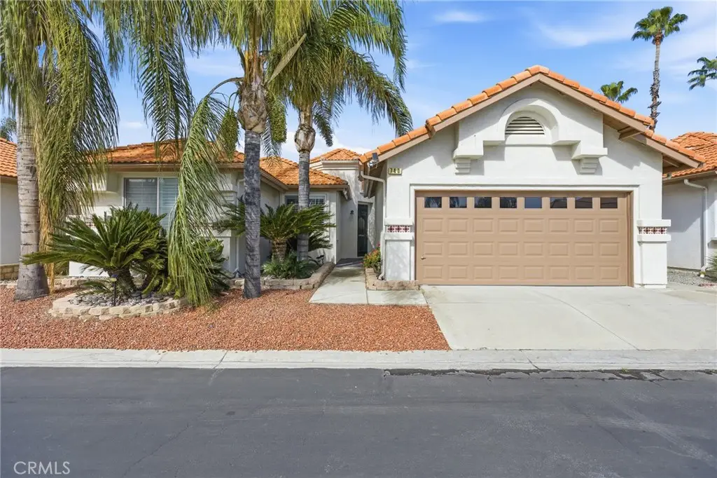 740 Bahama, Hemet, CA 92543 - #1