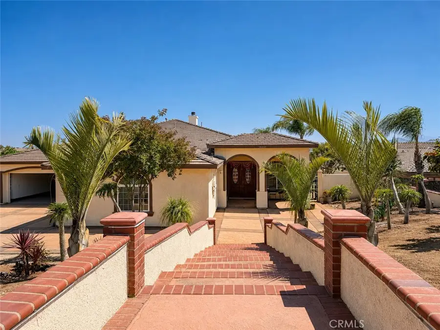 18437 Newman Avenue, Riverside, CA 92508 - #2