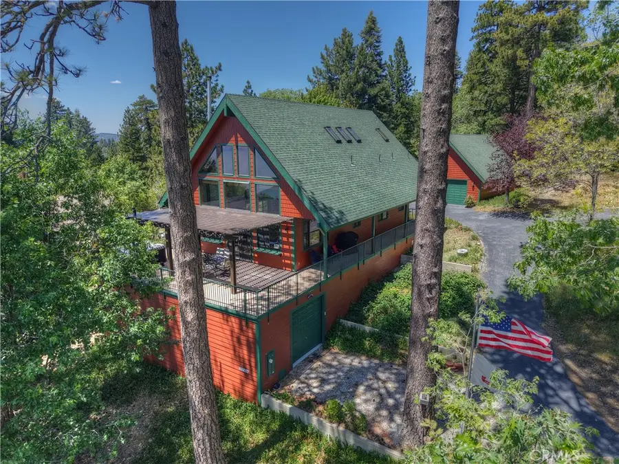 30 Park Drive, Running Springs, CA 92382 - #2
