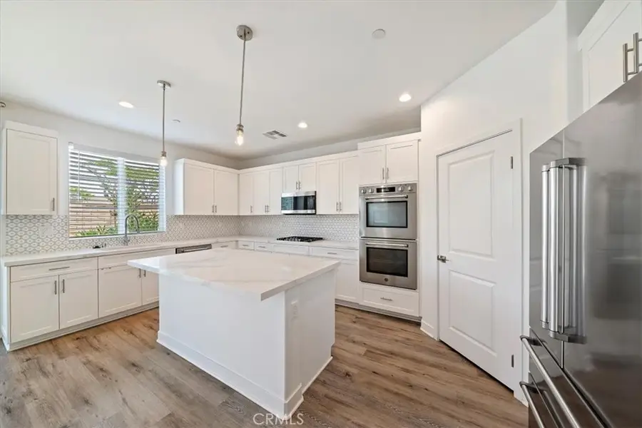 433 Harding Circle, Corona, CA 92879 - #2